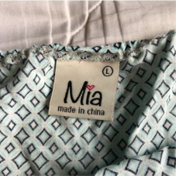 💠 Blue Patterned Romper 💠 - Picture 5 of 15